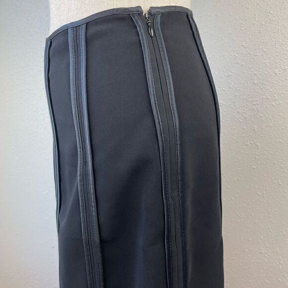 Drama Midi Skirt Size 2 EUC - Picture 4 of 7